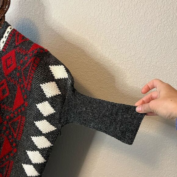 Coco+Carmen Aztec 3/4 sleeve cardigan southwestern feminine stable collection - Picture 8 of 8